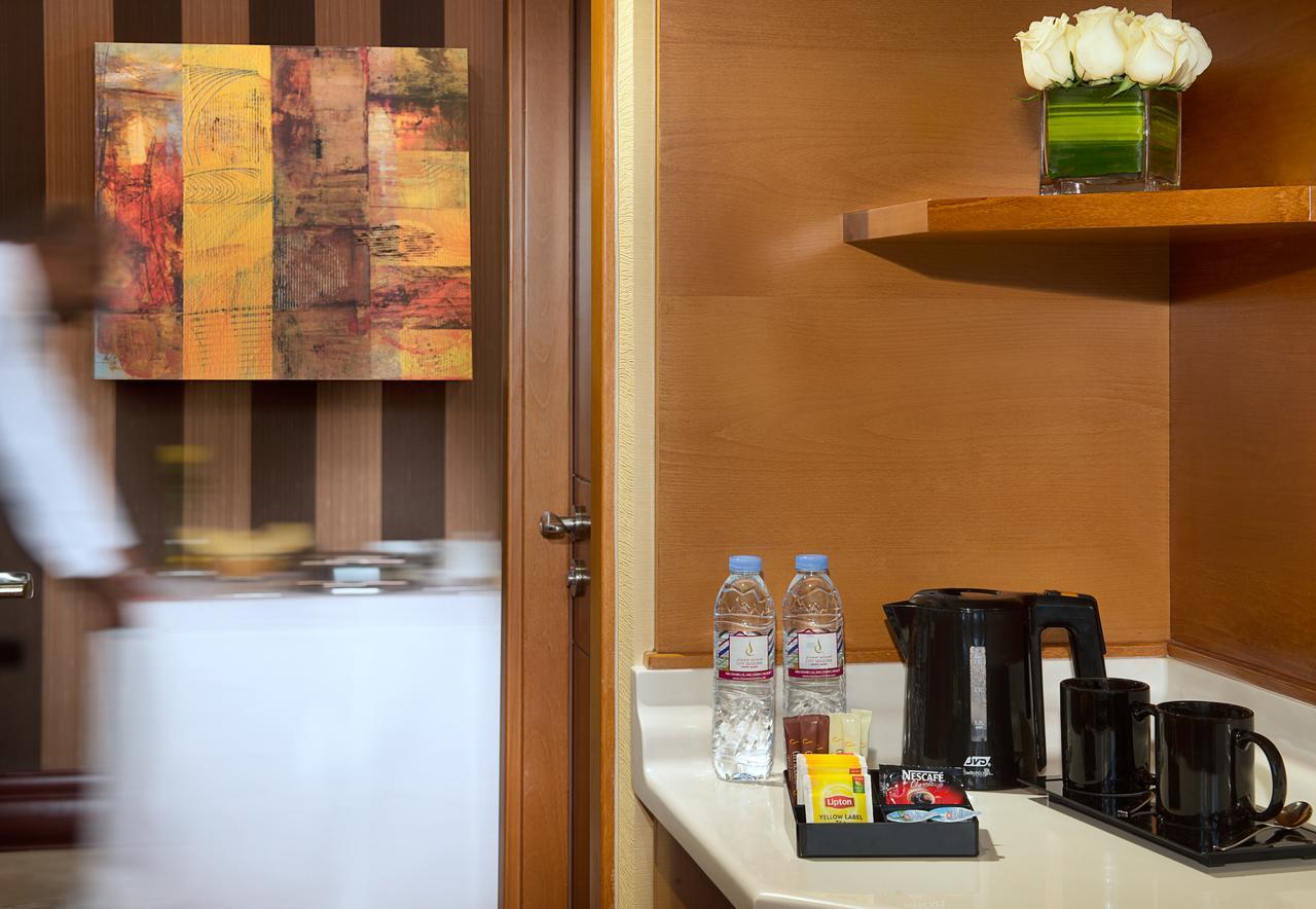 City Seasons Towers Hotel Bur Dubaj Kültér fotó