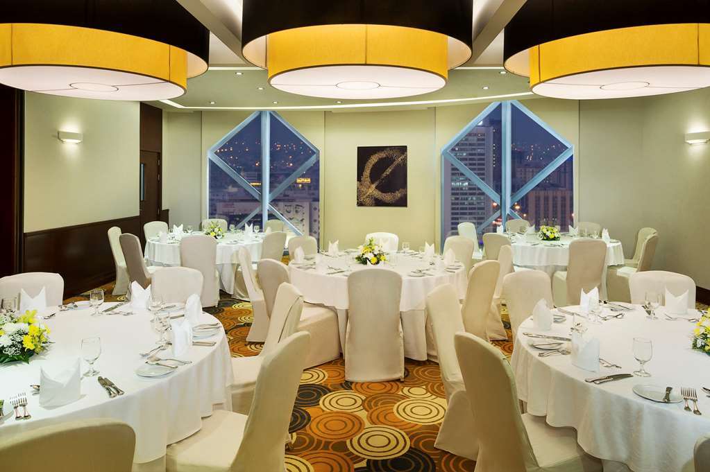 City Seasons Towers Hotel Bur Dubaj Étterem fotó