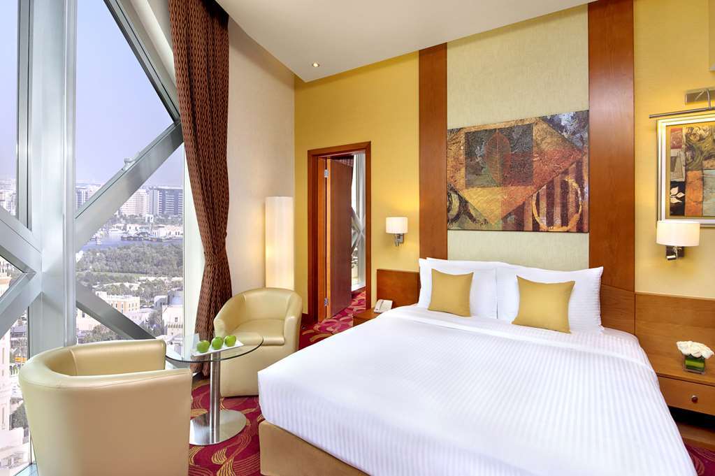 City Seasons Towers Hotel Bur Dubaj Szoba fotó